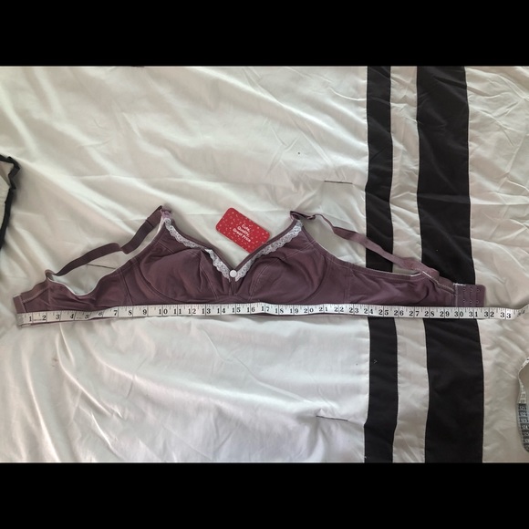 Comfortable Cozy Lace Nursing Bra - Picture 5 of 8